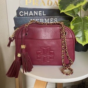 💕💜Tory Burch Leather Camera Chain Tassel Crossbody Shoulder Bag💜💕